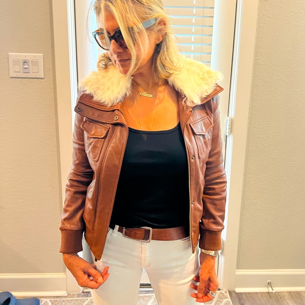 Lamb leather jacket - 7 For All Mankind - with a detachable fur collar